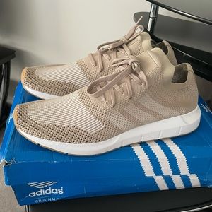 ADIDAS SWIFT PK ORIGINAL  CQ2890